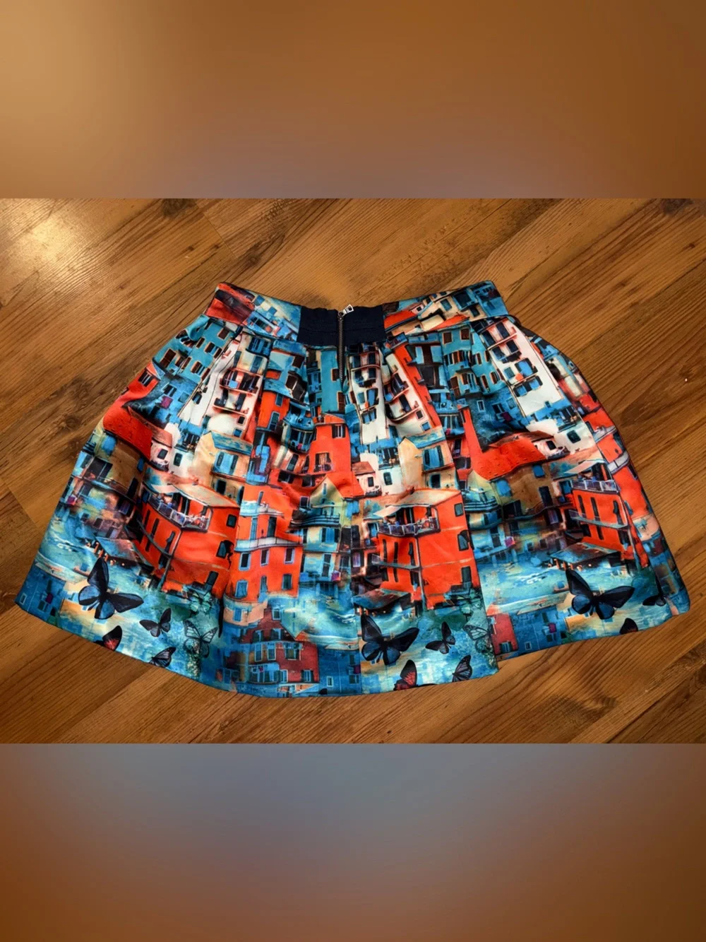 Alice + Olivia offer flaws beautiful